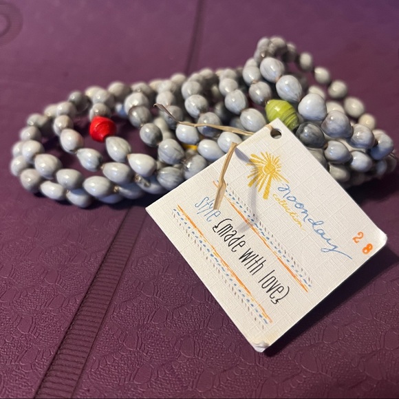 Noonday Collection bead handmade bangle bracelet - Picture 4 of 5